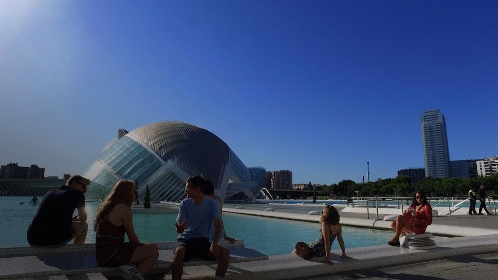 Portrait of a UVA student in Valencia.